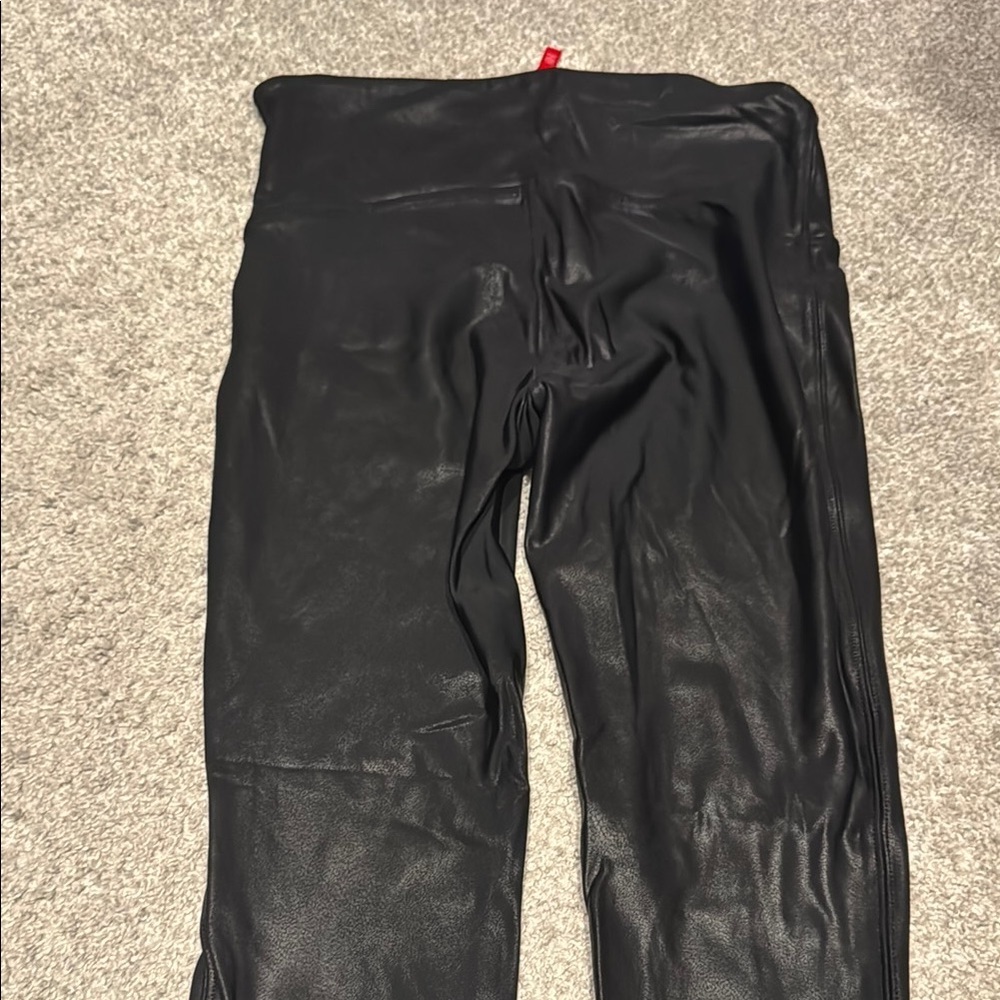 SPANX Black faux leather Leggings - Picture 4 of 5